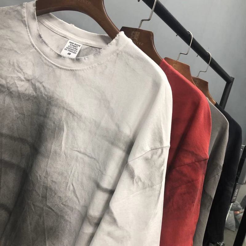 Halloy™ T-Shirt with Frayed Edges & Cropped Sleeves