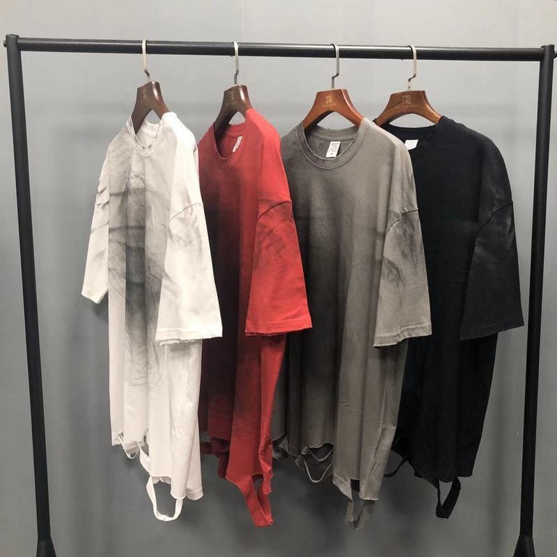 Halloy™ T-Shirt with Frayed Edges & Cropped Sleeves