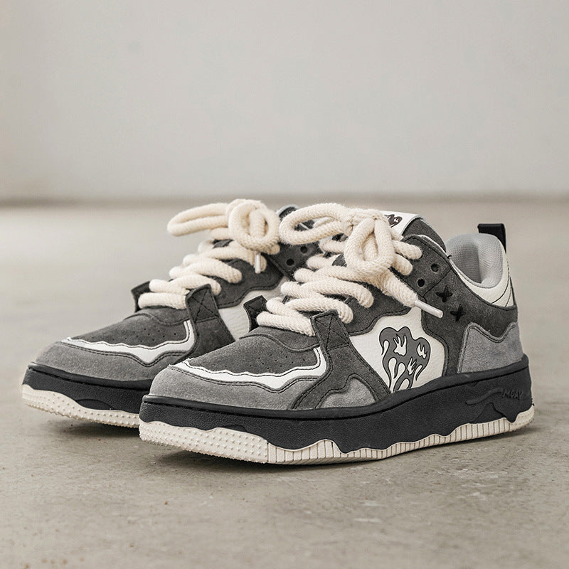 Halloy™ Flame Mountain Skate Shoes