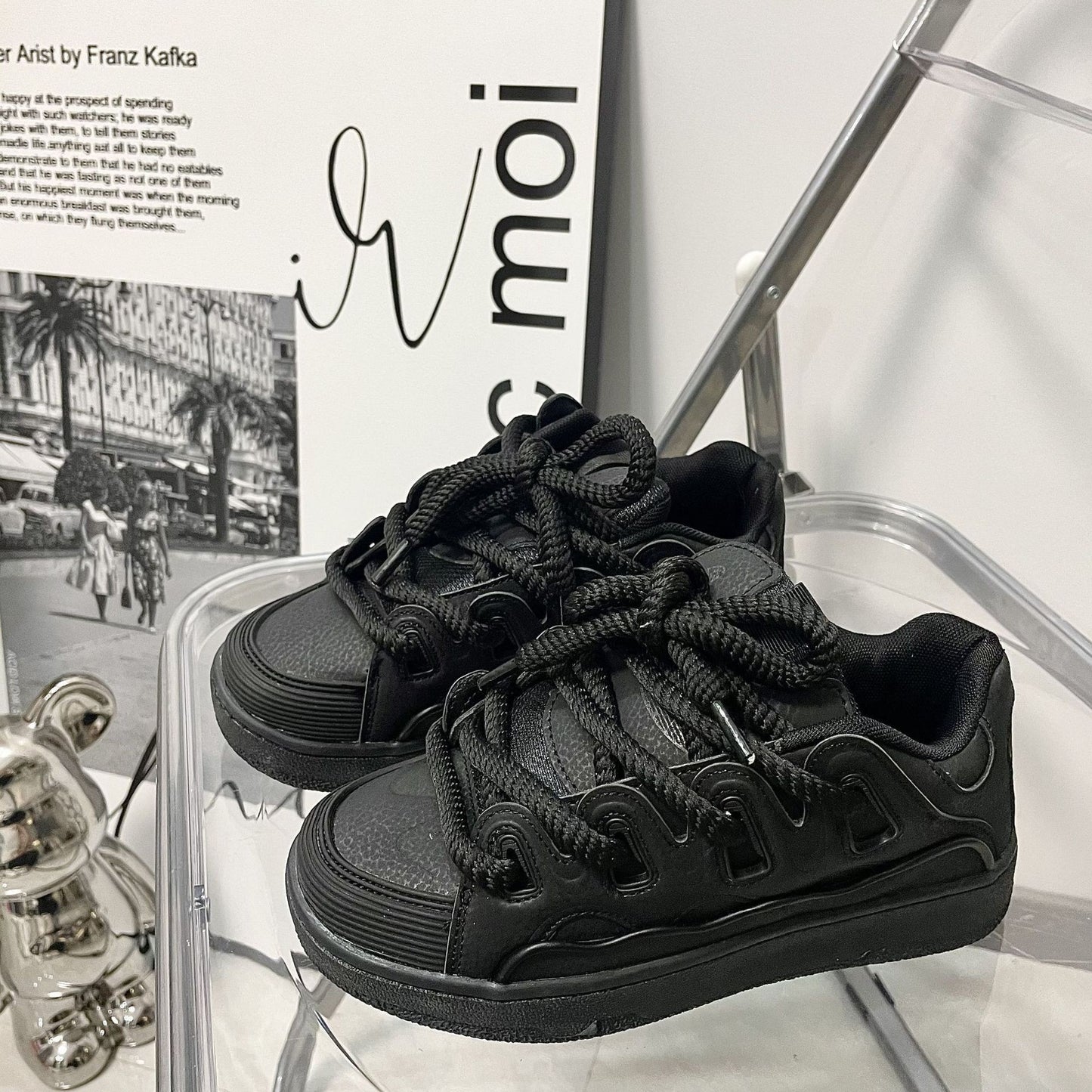 Halloy™ Lovers Sneakers